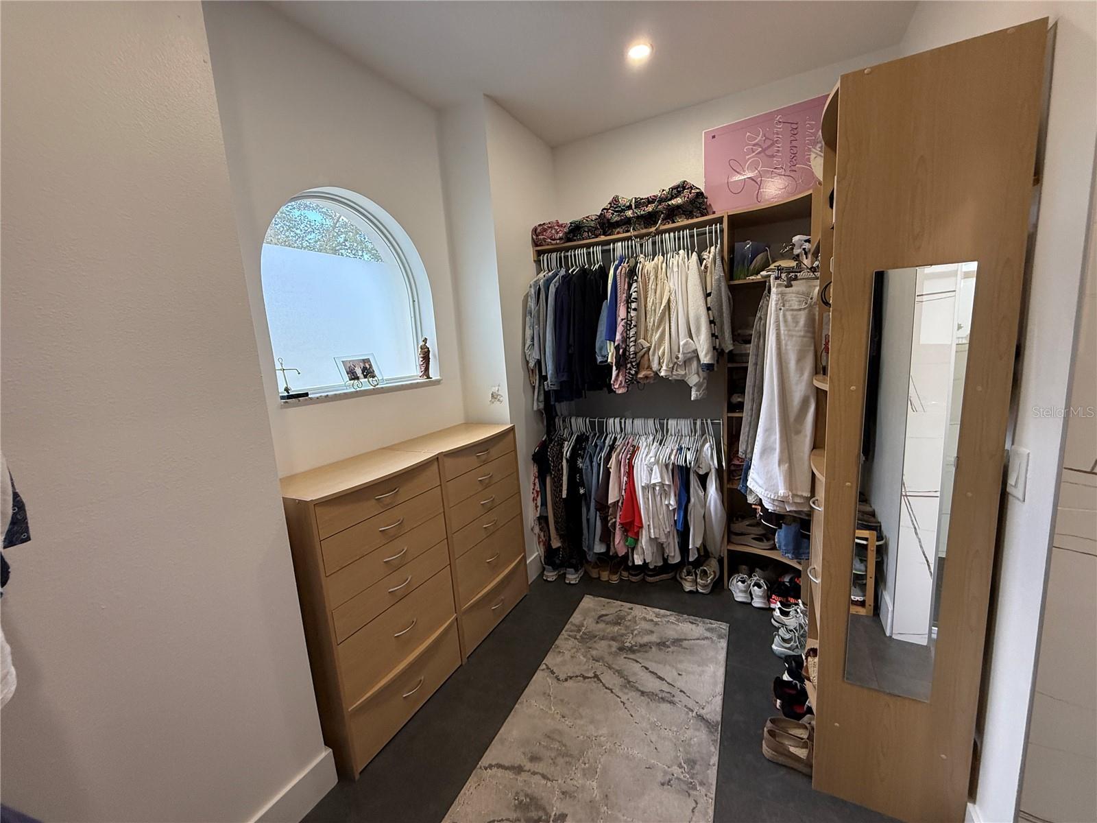 Image 31 of 75 For 4435 Flora Vista Drive