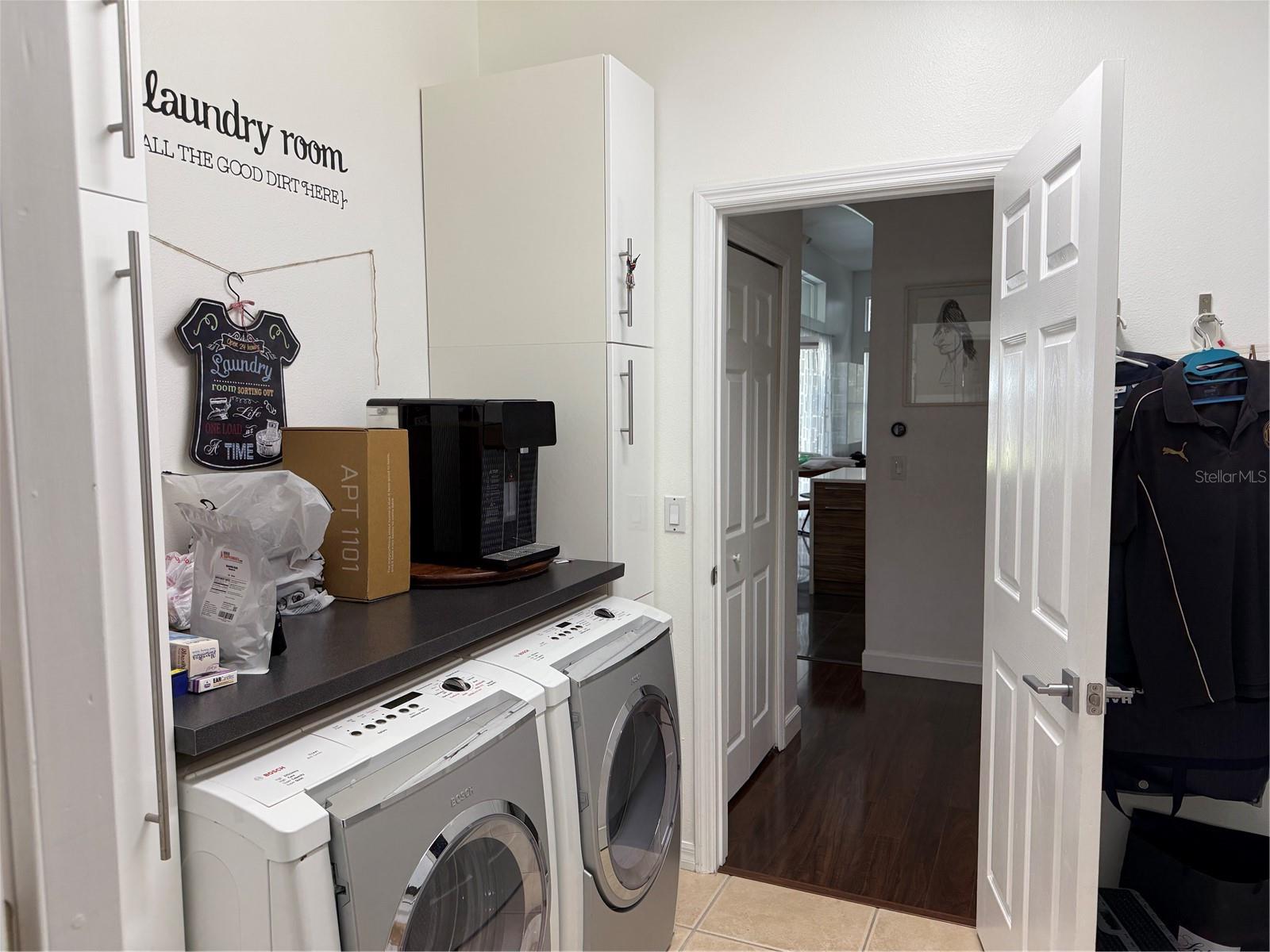 Image 57 of 75 For 4435 Flora Vista Drive