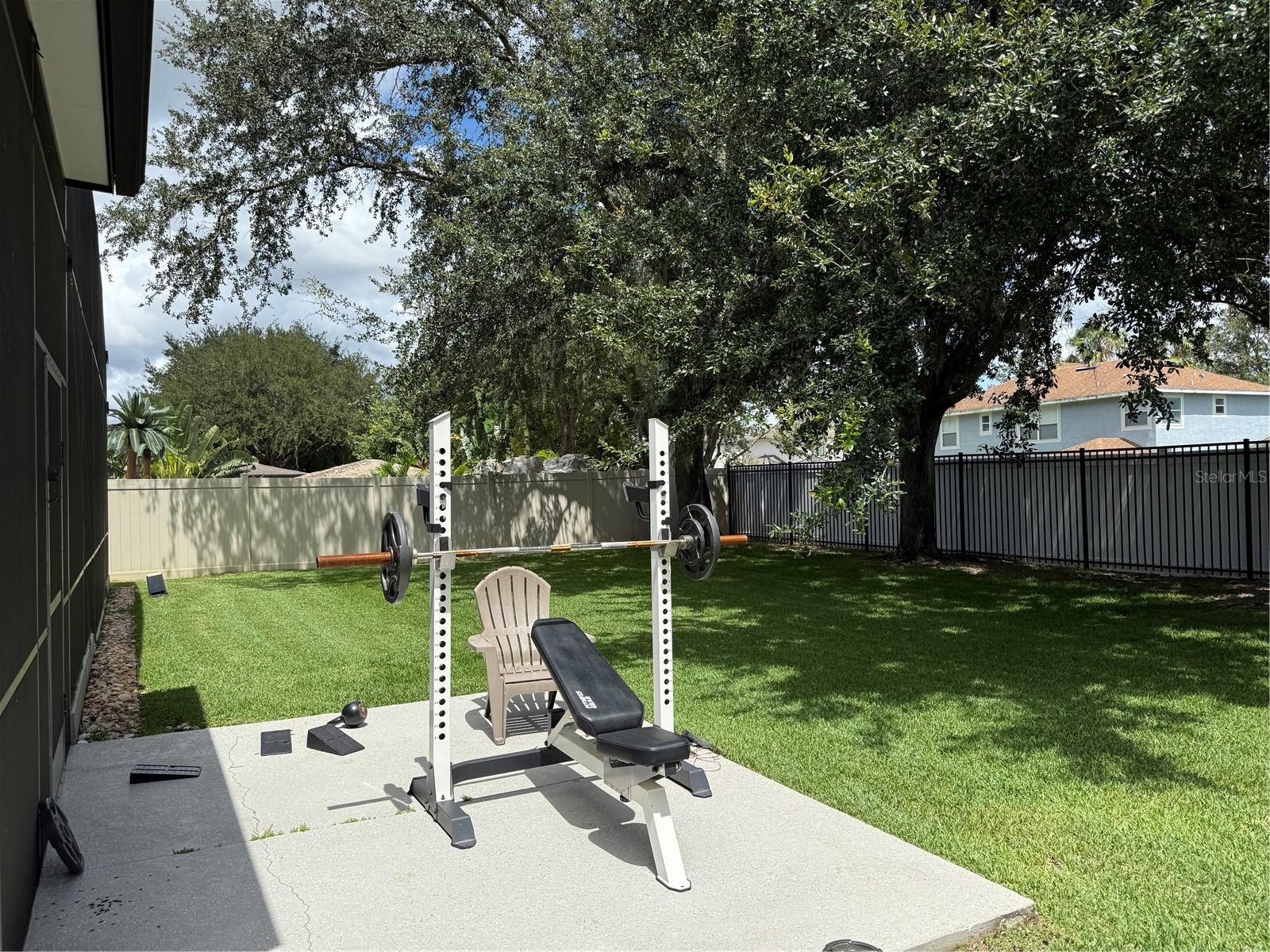 Image 60 of 75 For 4435 Flora Vista Drive