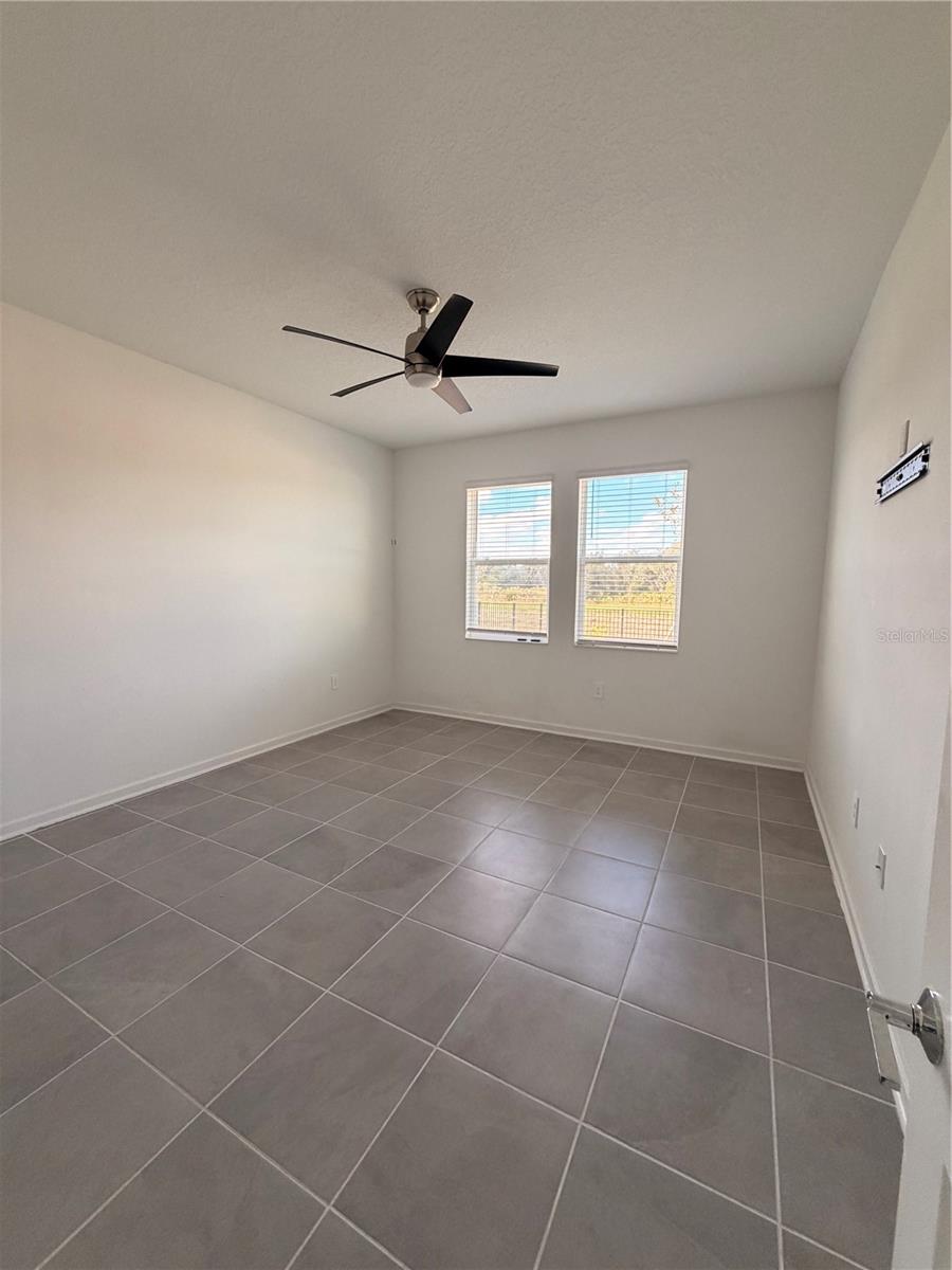 Image 16 of 21 For 832 Daring Drive