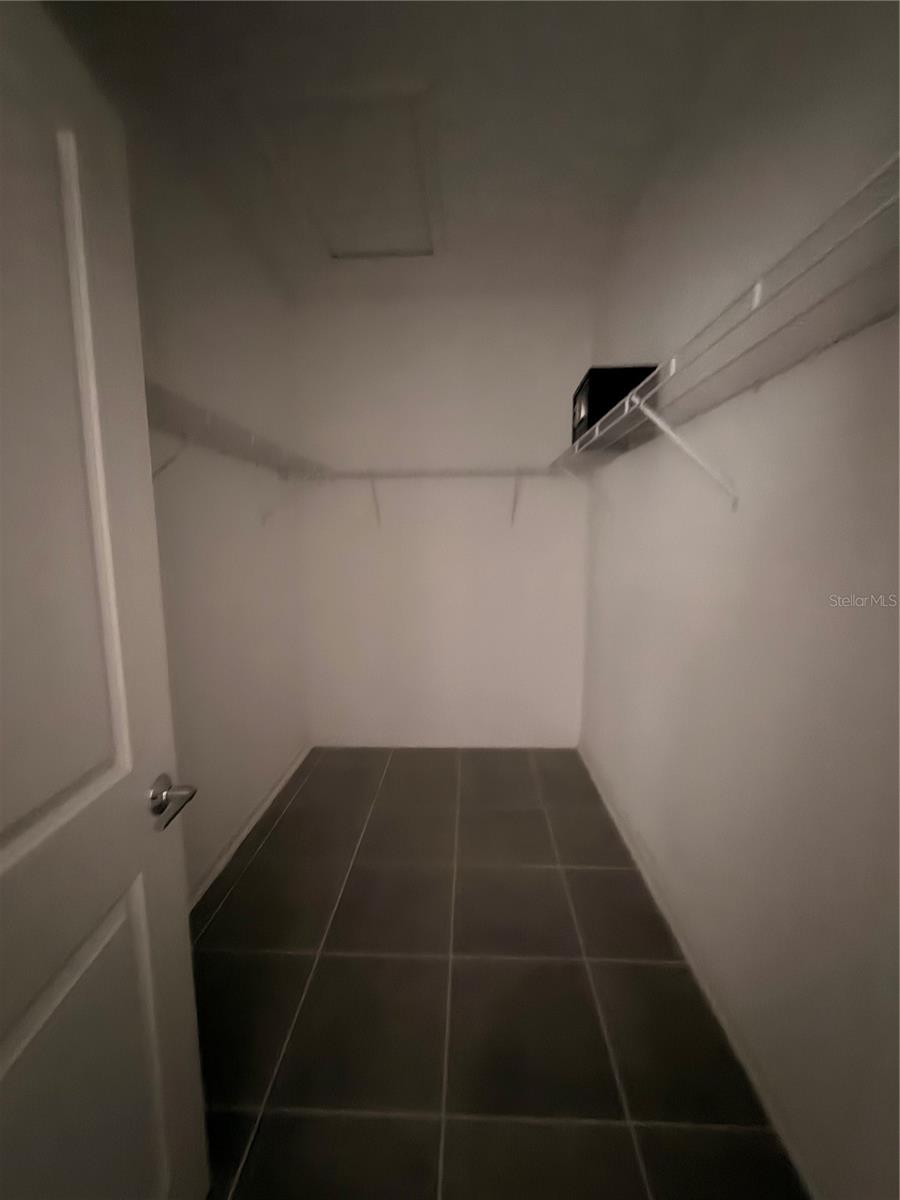 Image 20 of 21 For 832 Daring Drive