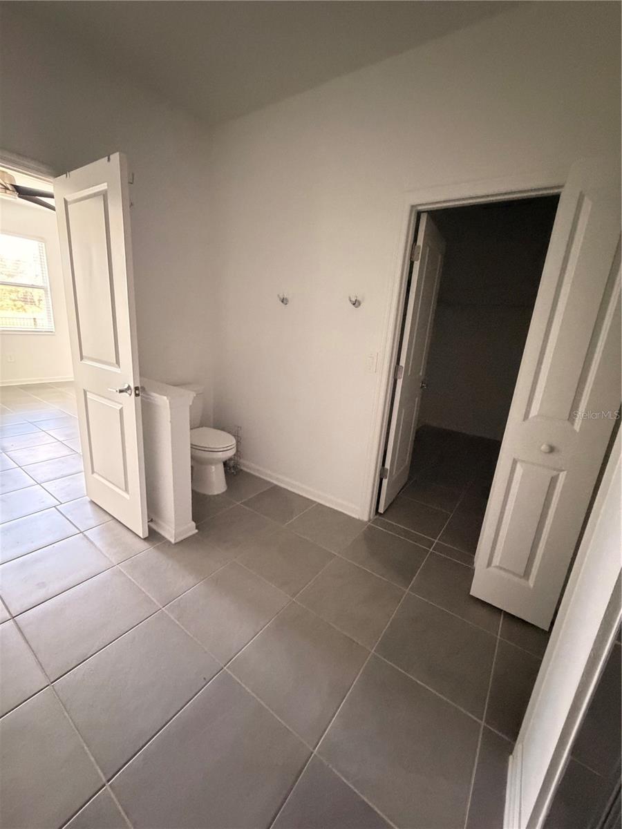 Image 21 of 21 For 832 Daring Drive