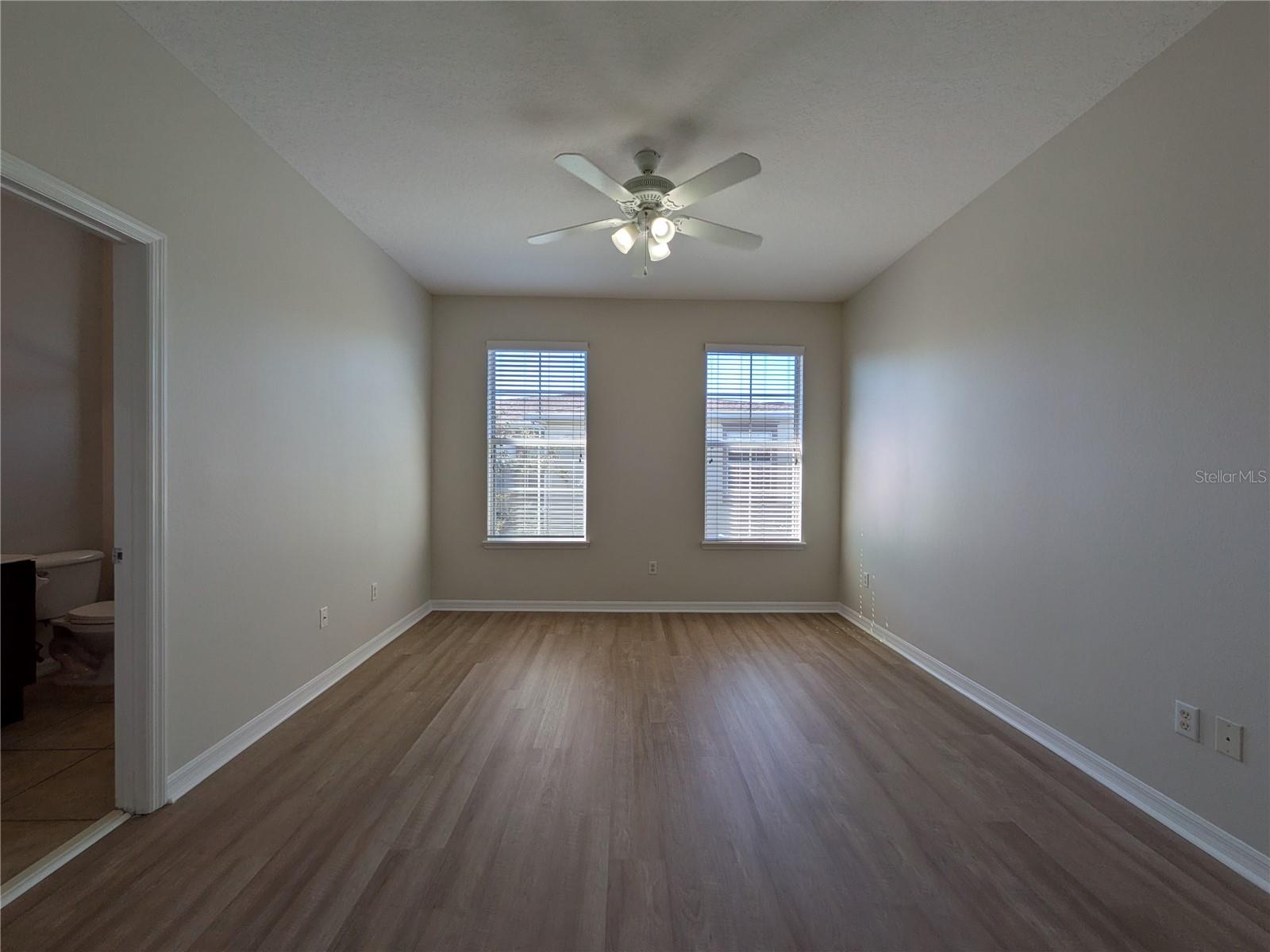 Image 17 of 26 For 8156 Boat Hook Loop 303