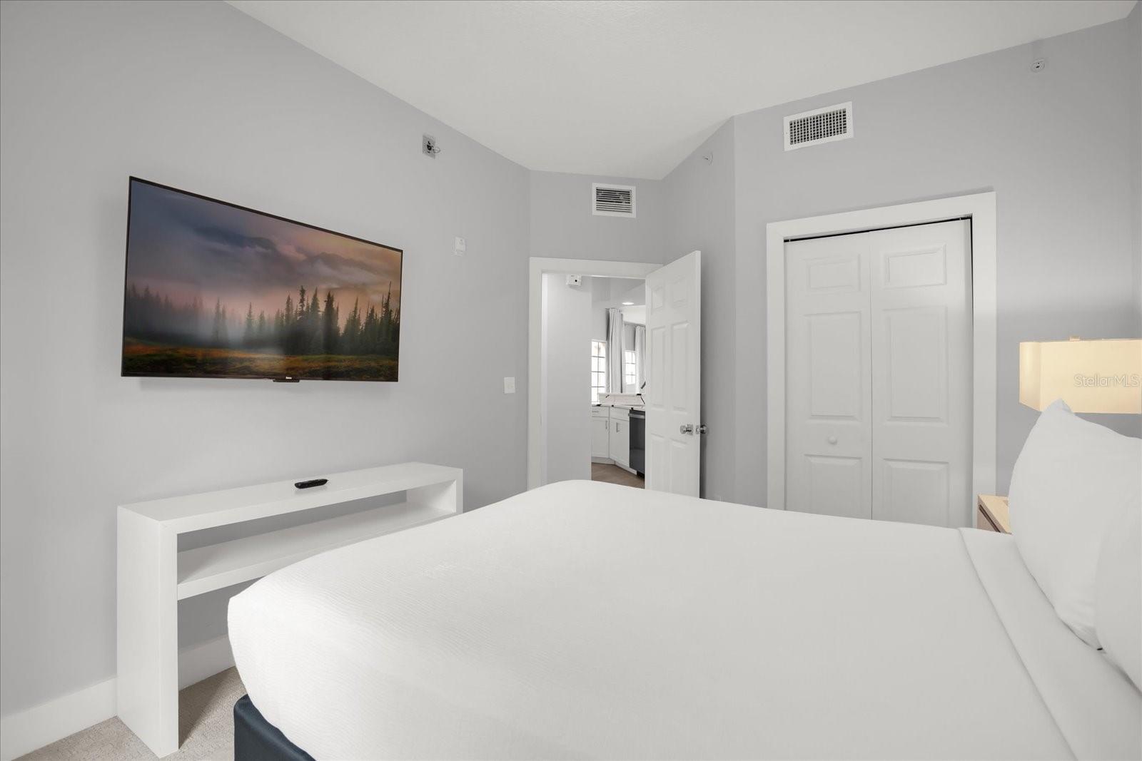 Image 22 of 35 For 8774 Worldquest Boulevard