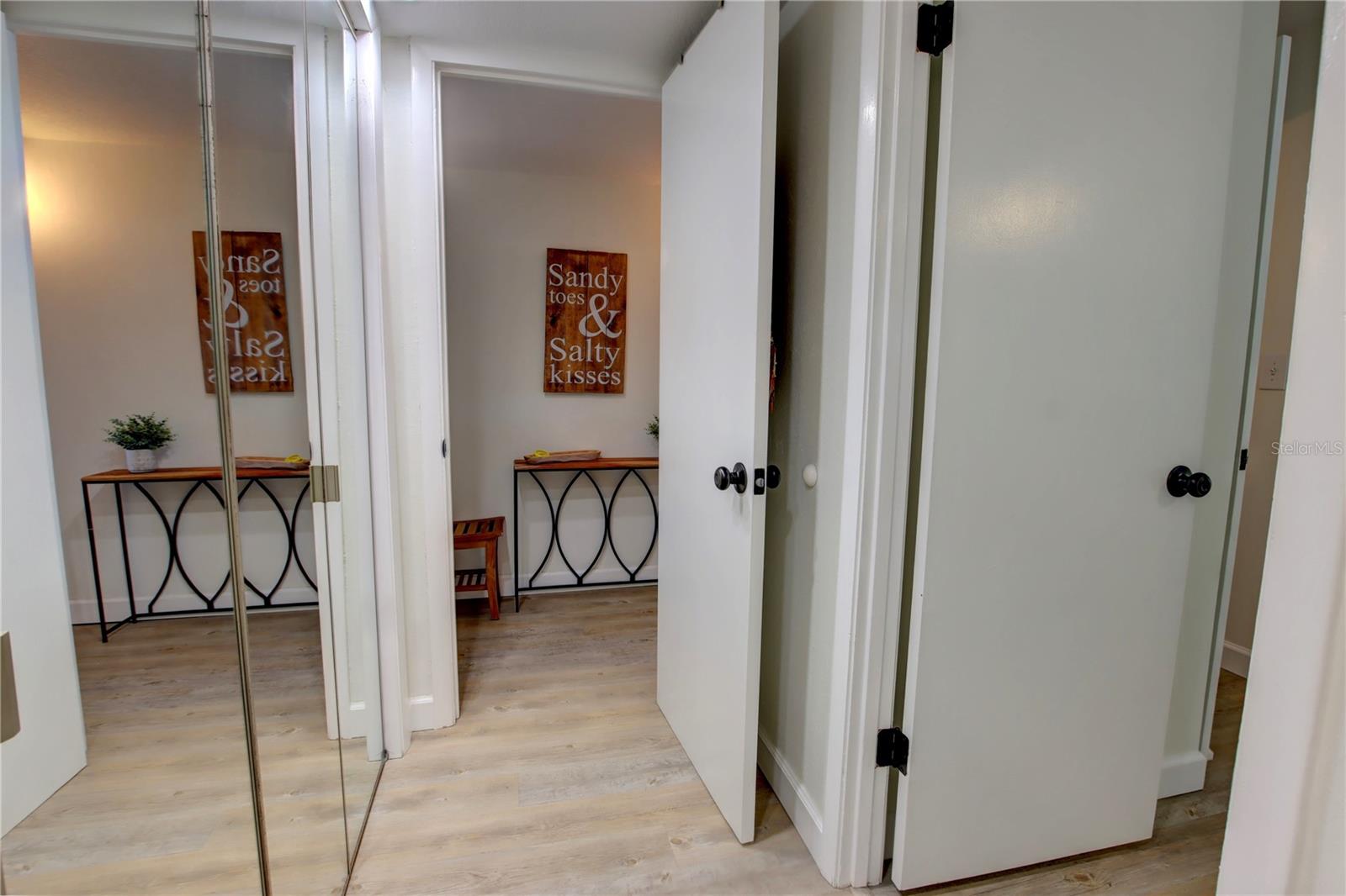 Image 19 of 31 For 5203 Atlantic Avenue 815b