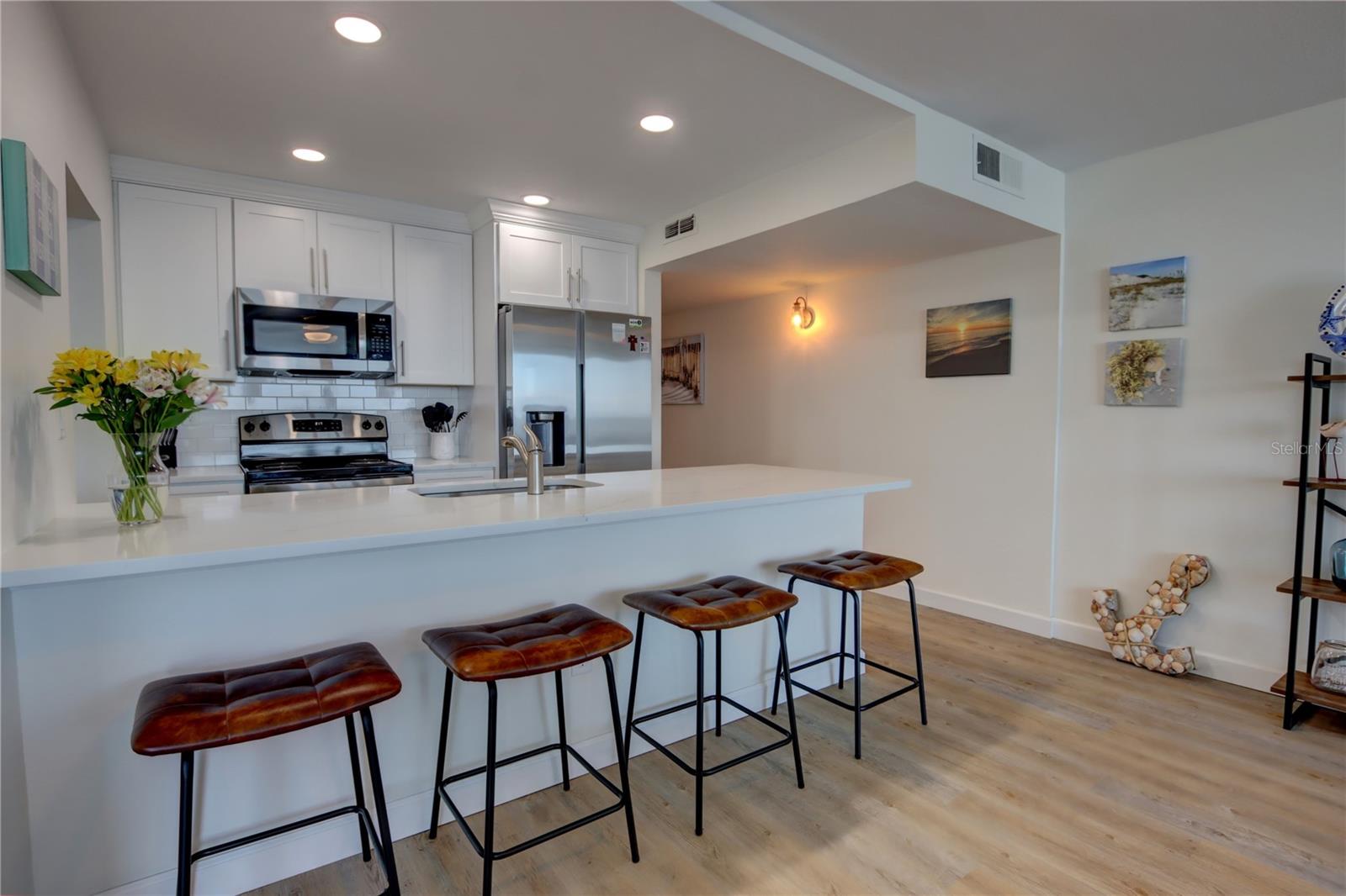 Image 9 of 31 For 5203 Atlantic Avenue 815b