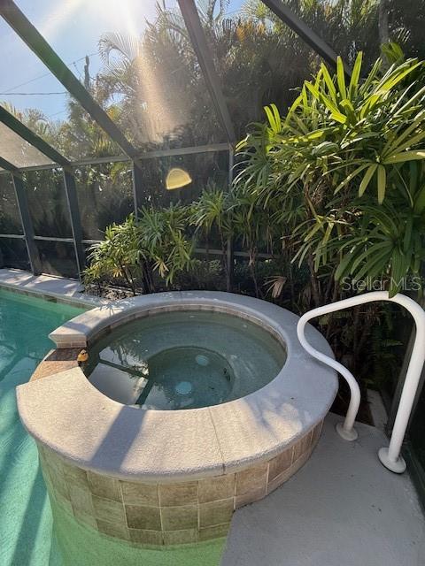 Image 42 of 50 For 915 Cardinal Street