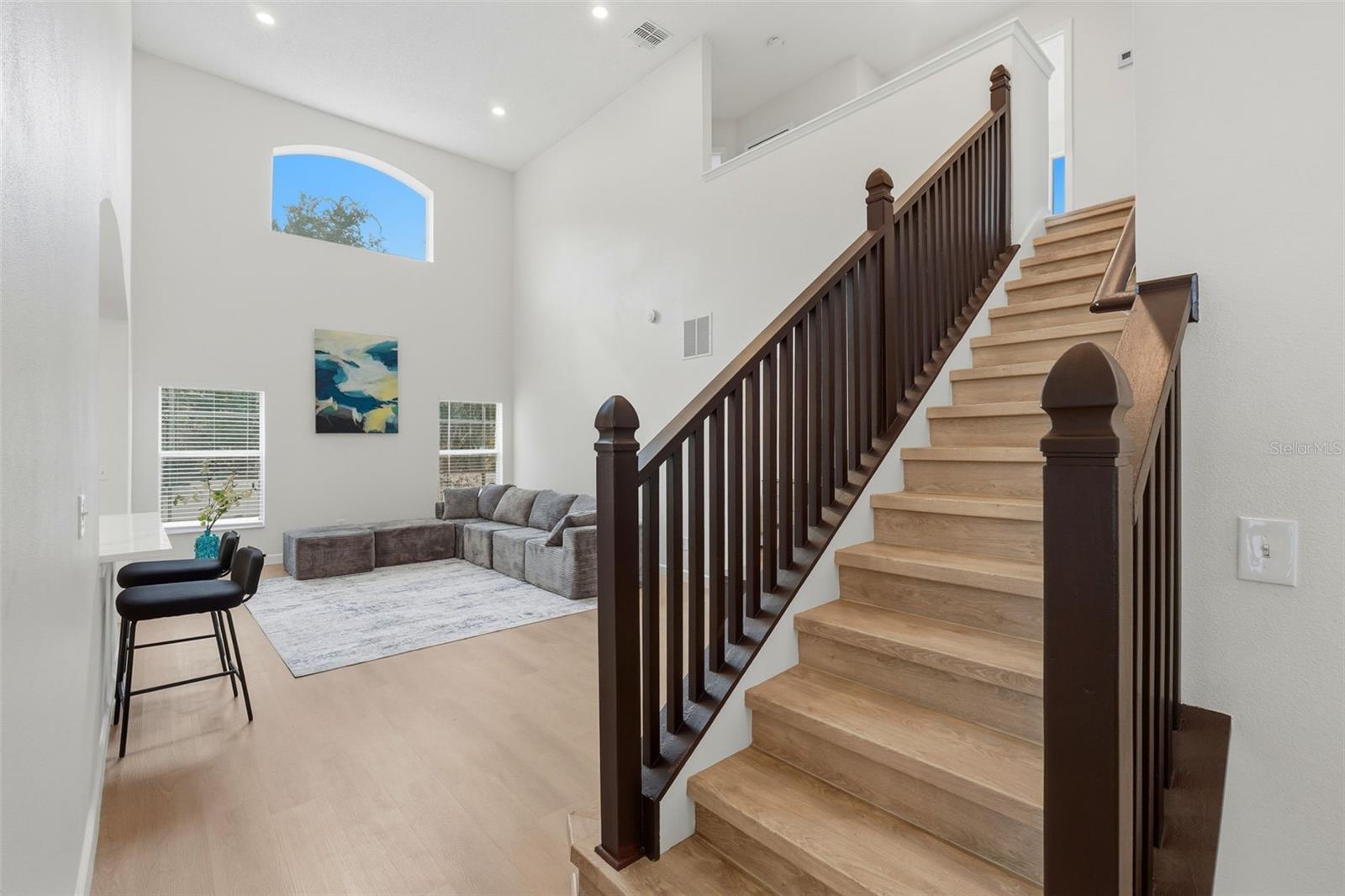 Image 10 of 45 For 1145 Seasons Boulevard