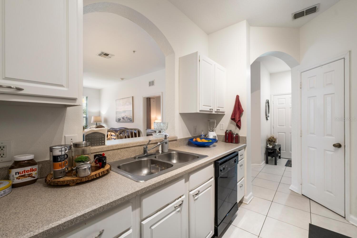 Image 16 of 50 For 6166 Stevenson Drive 202