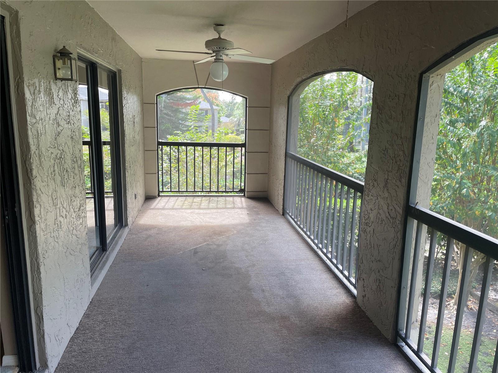 Image 18 of 29 For 1055 Kensington Park Drive 113