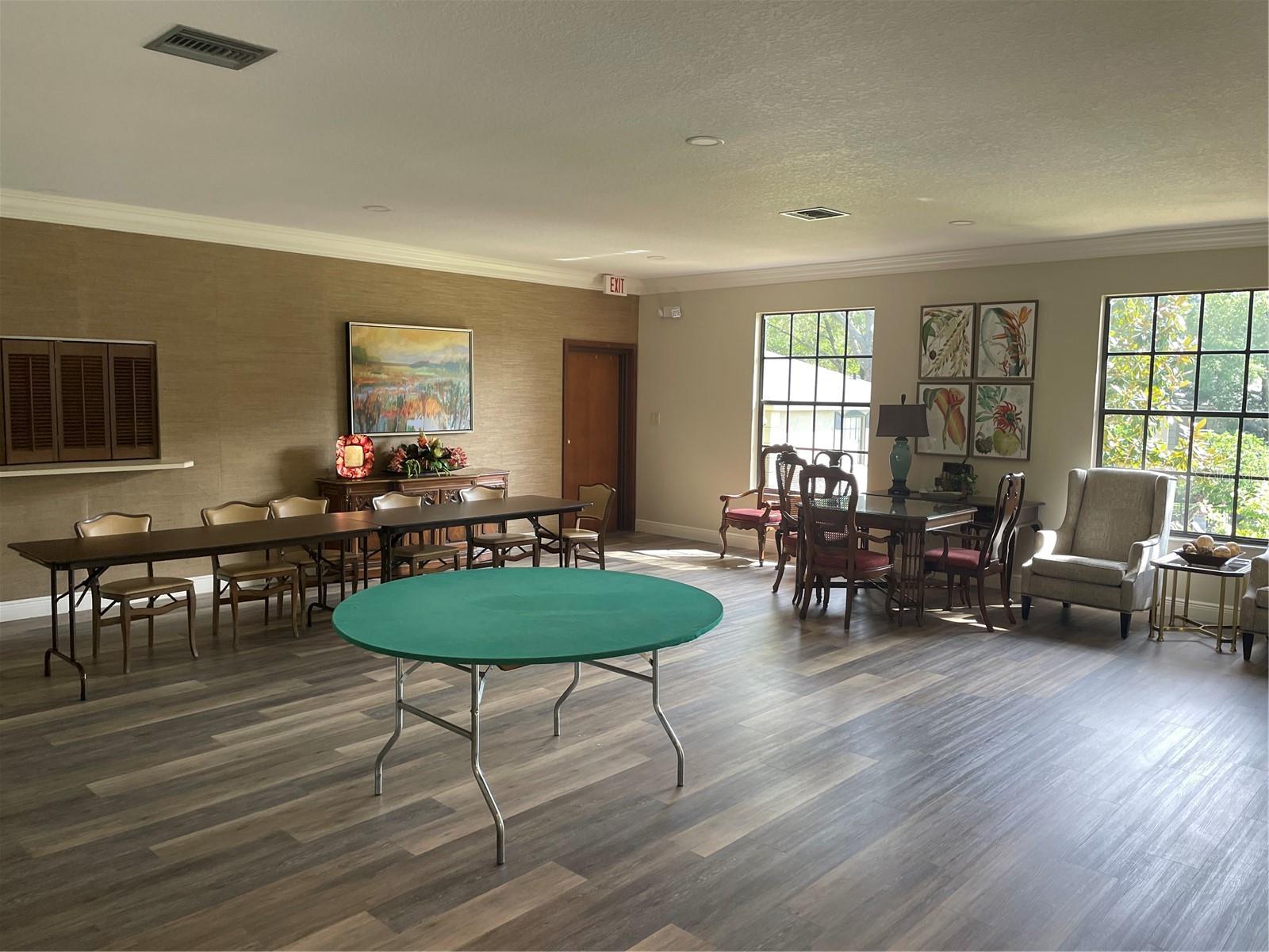 Image 23 of 29 For 1055 Kensington Park Drive 113