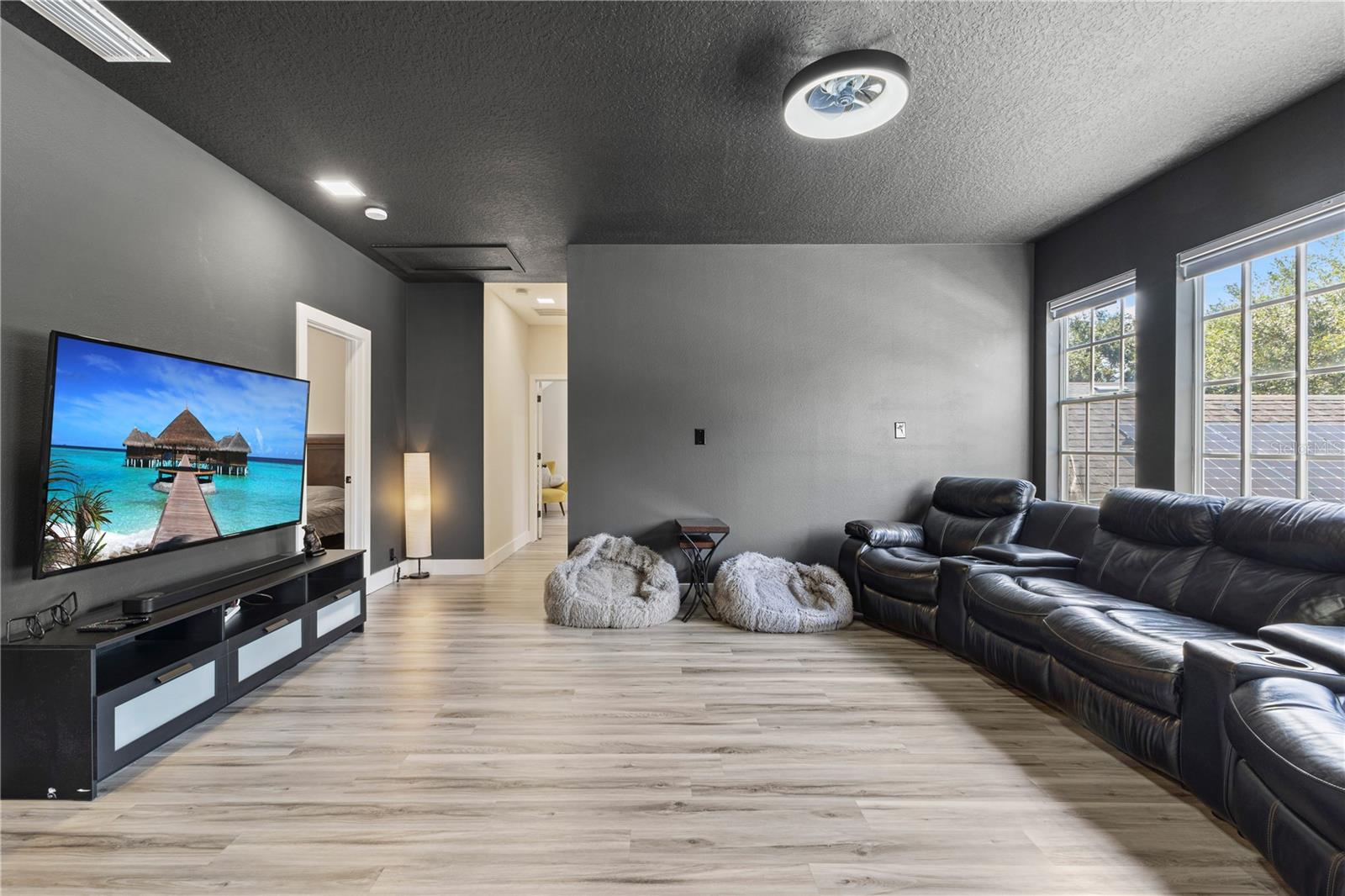 Image 38 of 68 For 11342 Camden Commons Drive