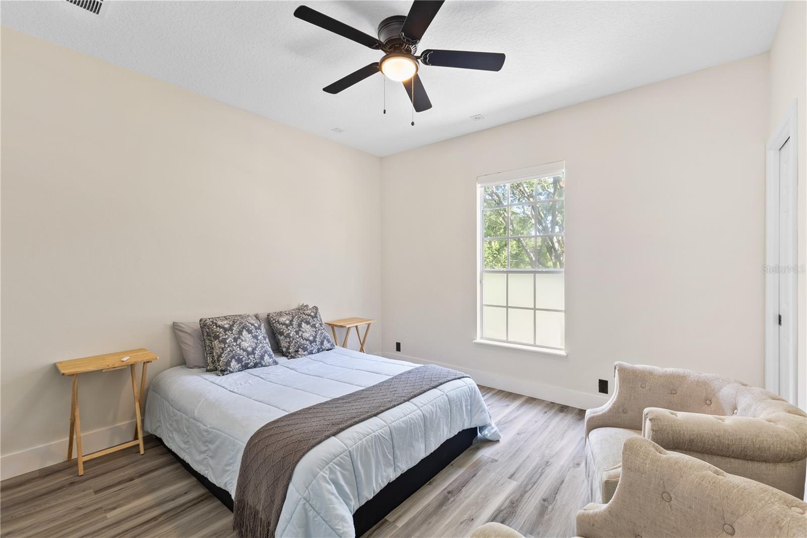 Image 41 of 68 For 11342 Camden Commons Drive