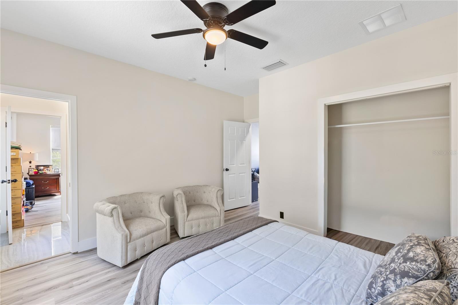 Image 42 of 68 For 11342 Camden Commons Drive