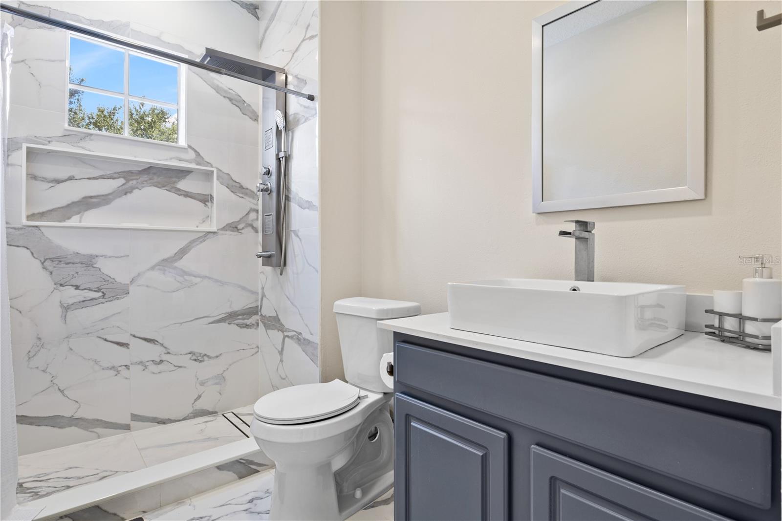 Image 47 of 68 For 11342 Camden Commons Drive