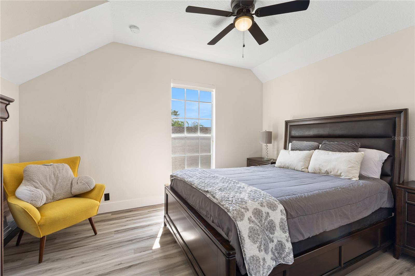 Image 48 of 68 For 11342 Camden Commons Drive