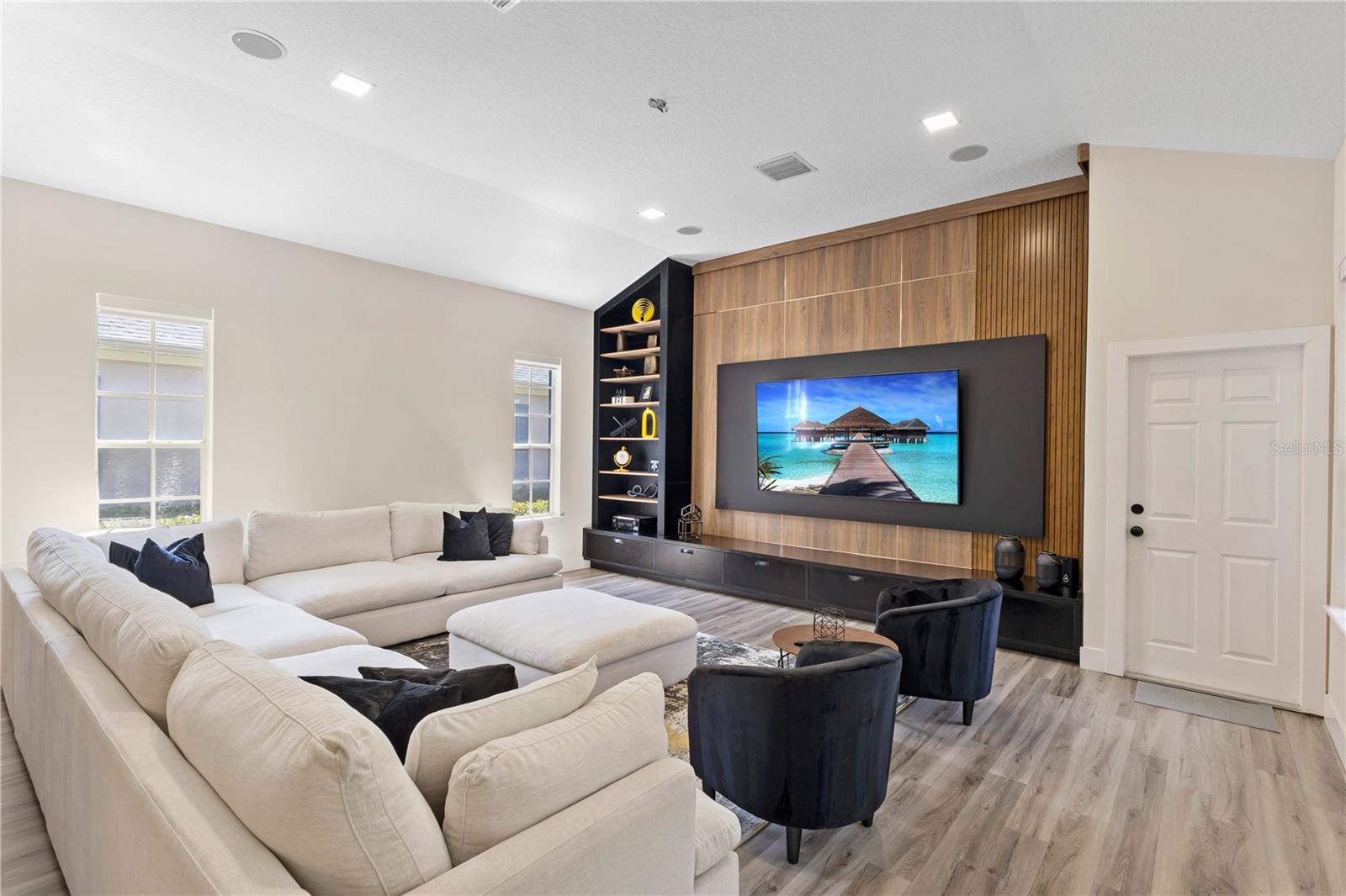 Image 49 of 68 For 11342 Camden Commons Drive