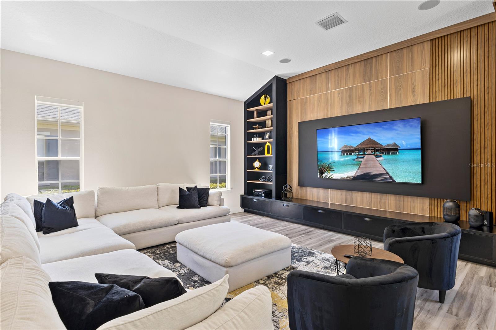 Image 53 of 68 For 11342 Camden Commons Drive