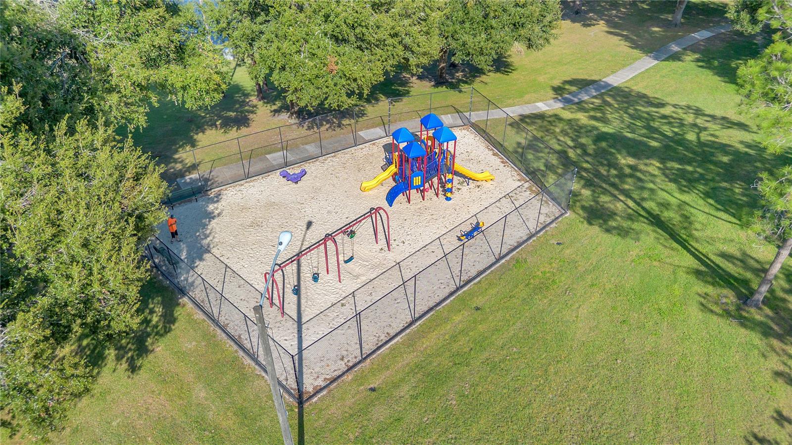 Image 23 of 29 For 14450 Indian Ridge Trail