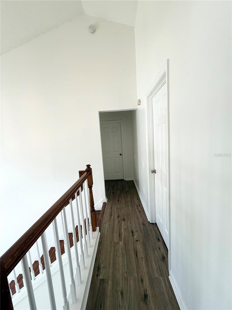 Image 19 of 42 For 2360 Coolbrook Court