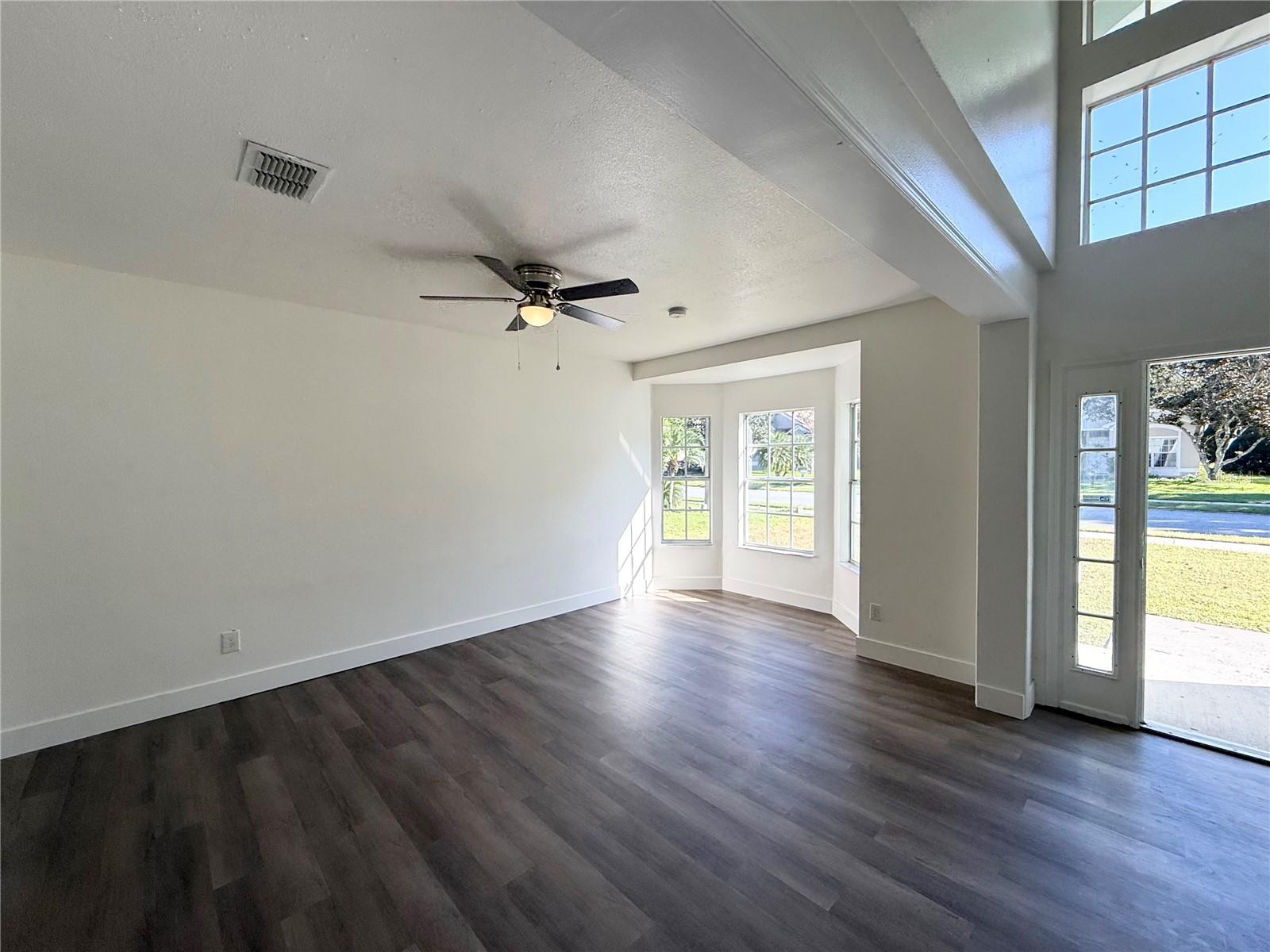 Image 6 of 42 For 2360 Coolbrook Court