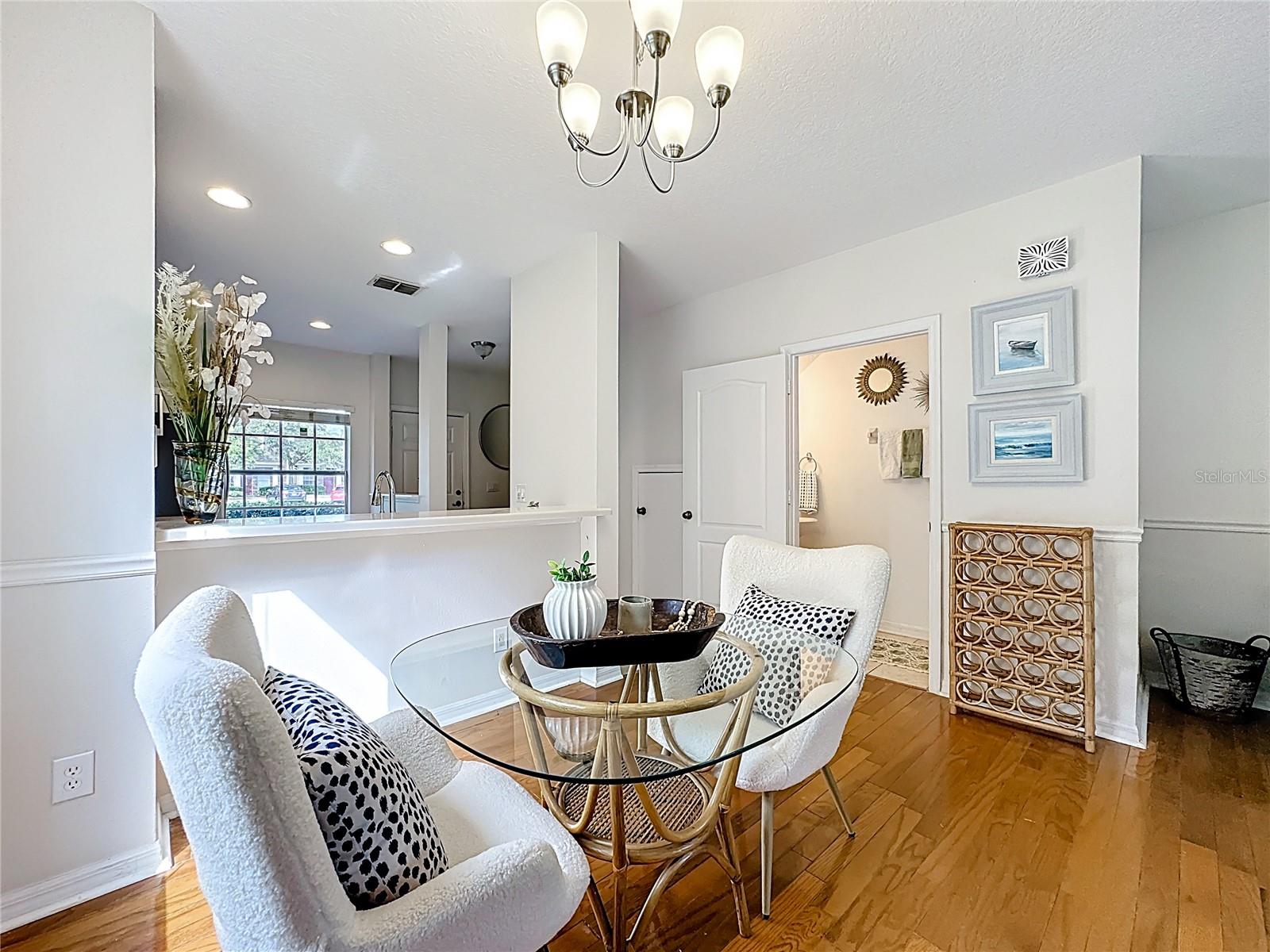 Image 11 of 42 For 10300 Manderley Way 119