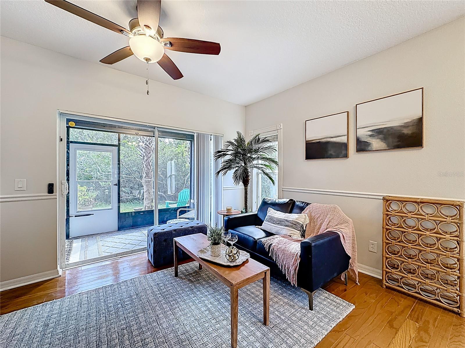 Image 14 of 42 For 10300 Manderley Way 119