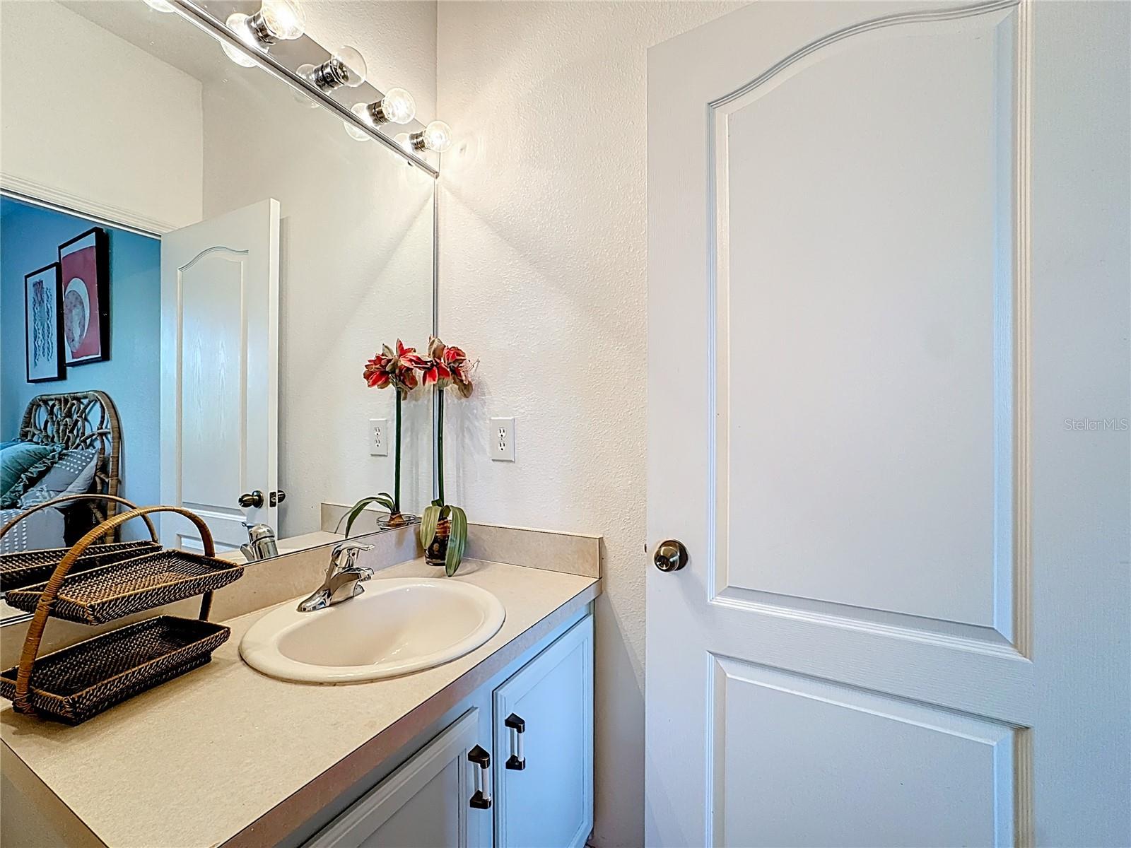 Image 19 of 42 For 10300 Manderley Way 119