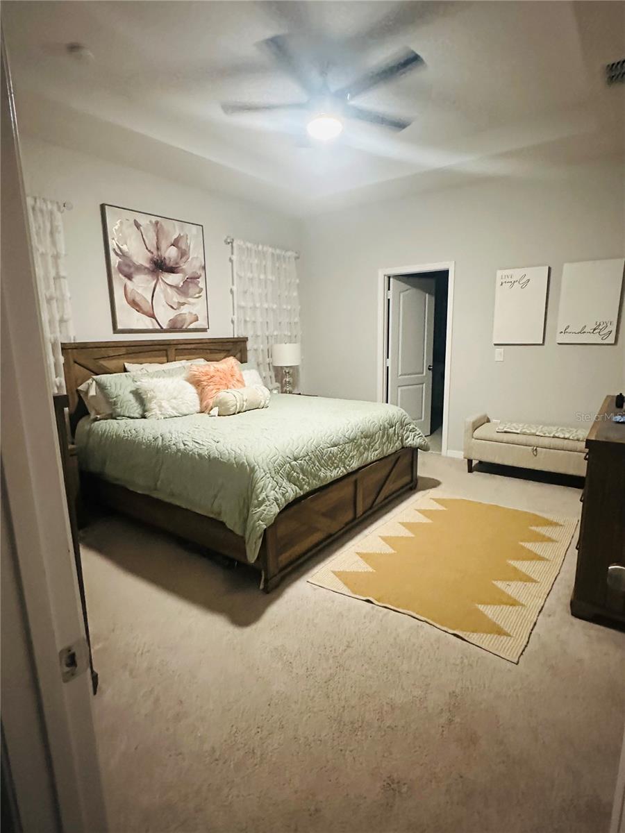 Image 4 of 28 For 1341 Clear Brook Place