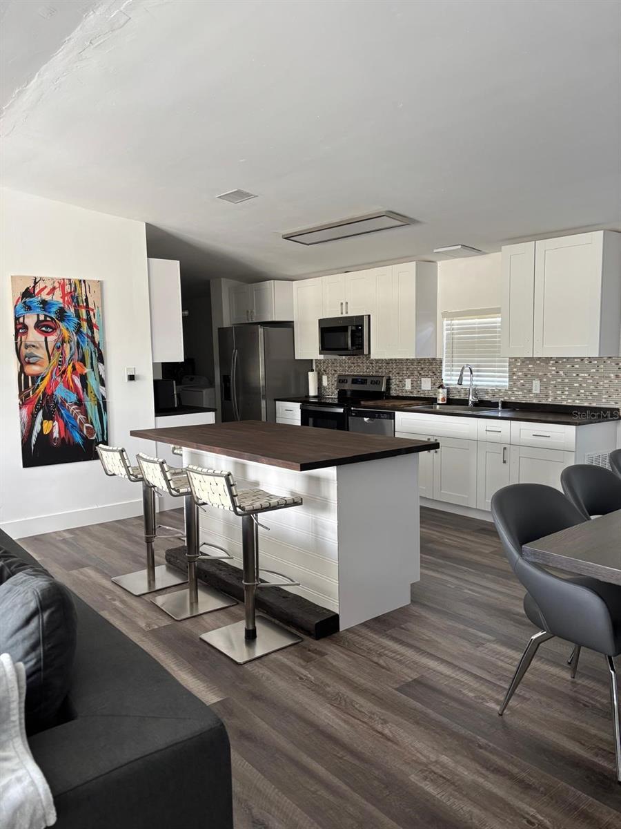 Image 23 of 43 For 12991 77th Street