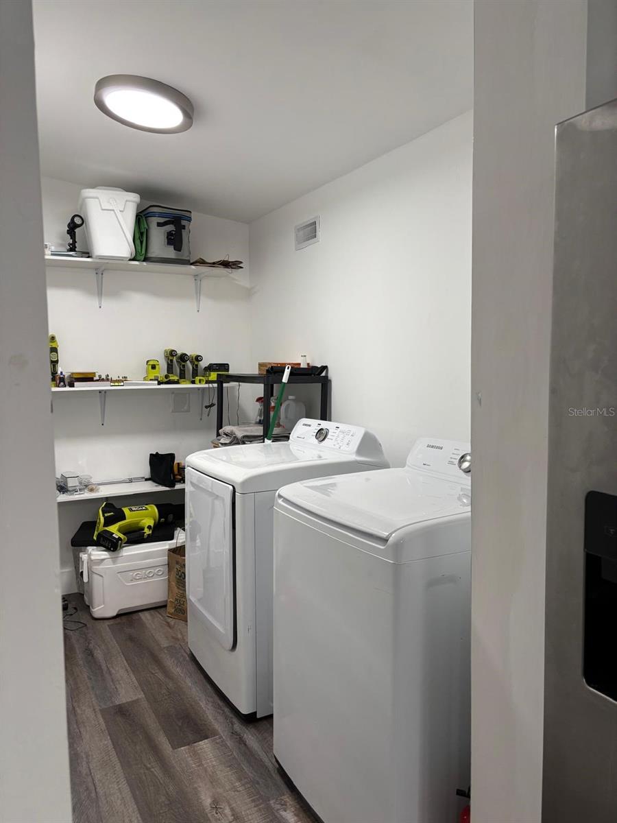 Image 29 of 43 For 12991 77th Street