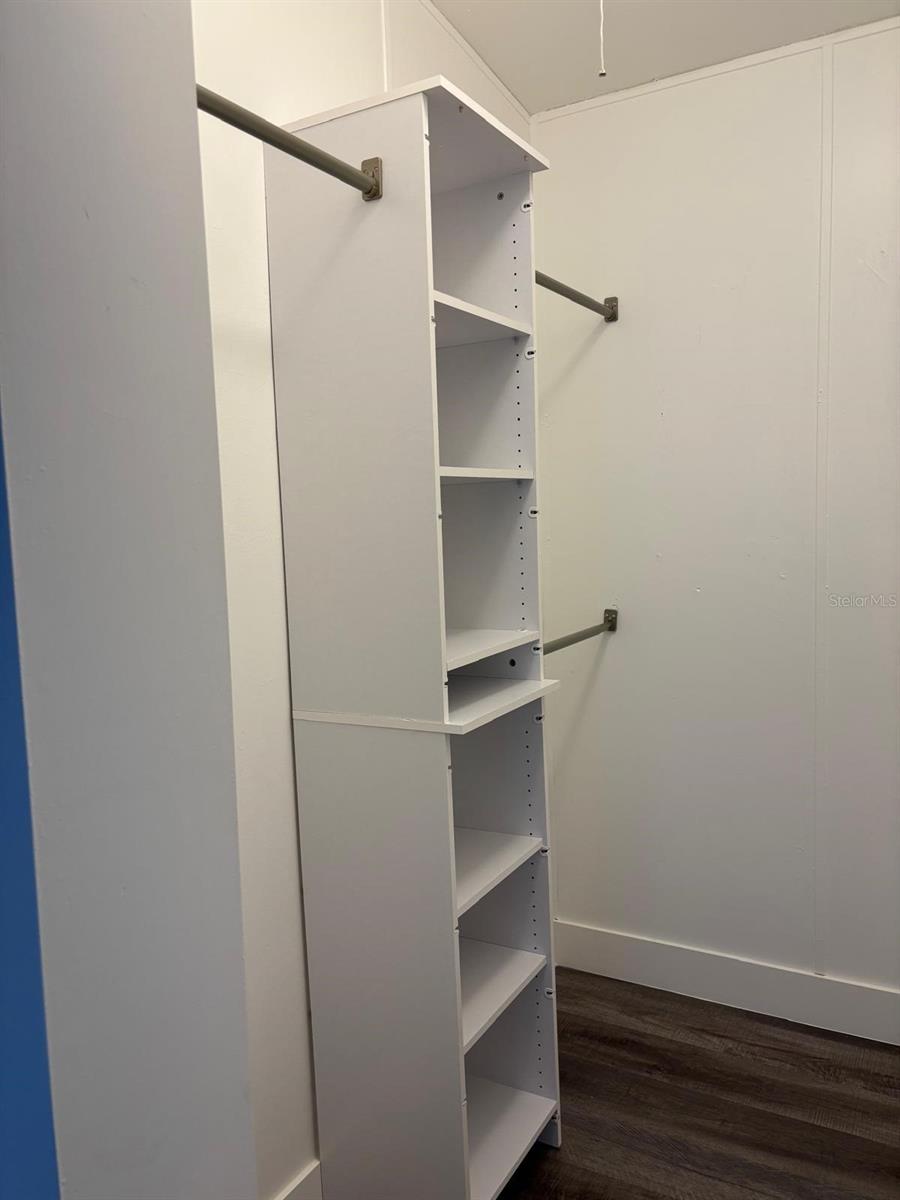 Image 36 of 43 For 12991 77th Street