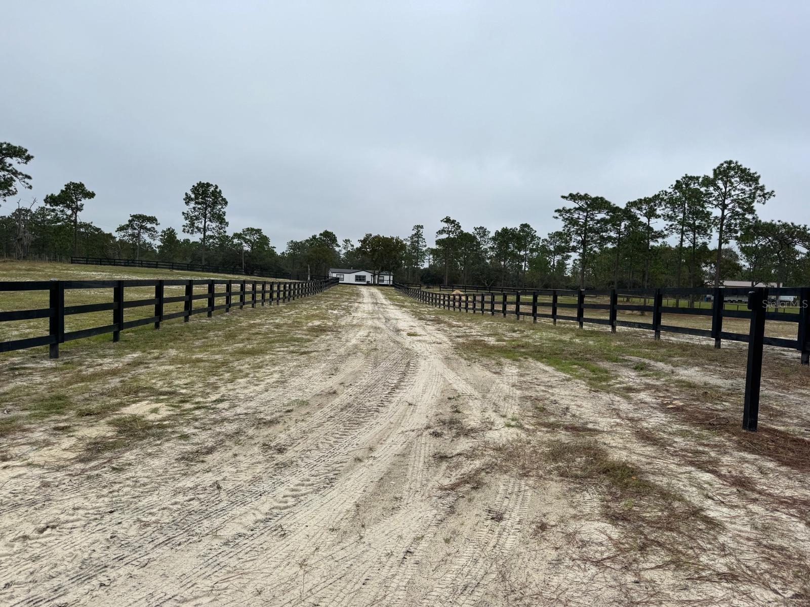 Image 5 of 43 For 12991 77th Street