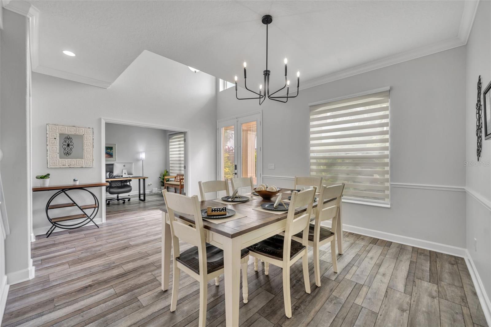 Image 4 of 50 For 10007 Ians Ridge Road