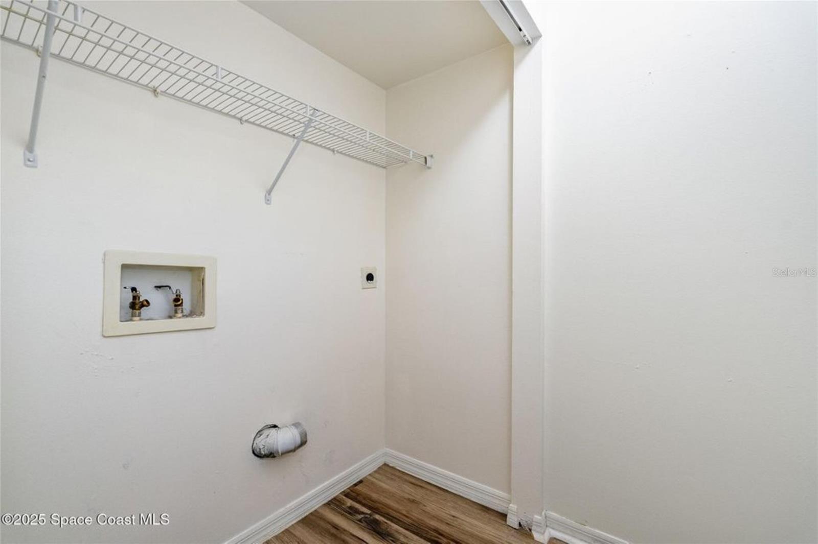 Image 4 of 24 For 1913 Cashew  