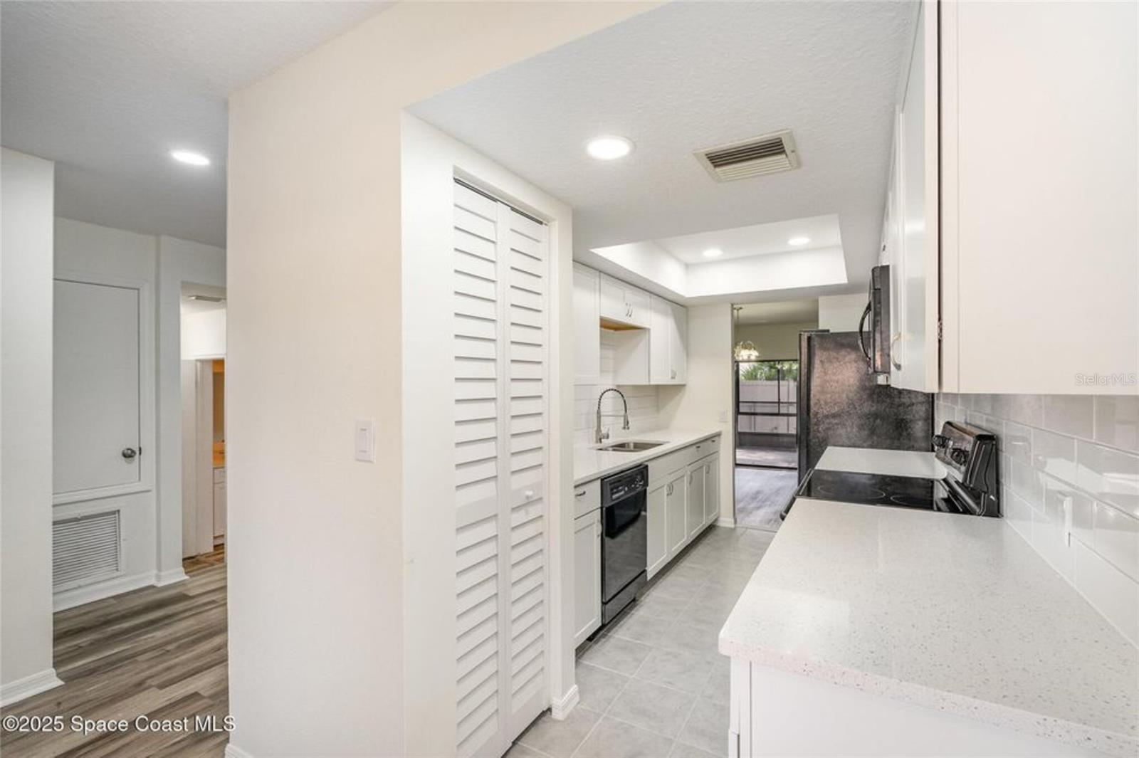 Image 7 of 24 For 1913 Cashew  