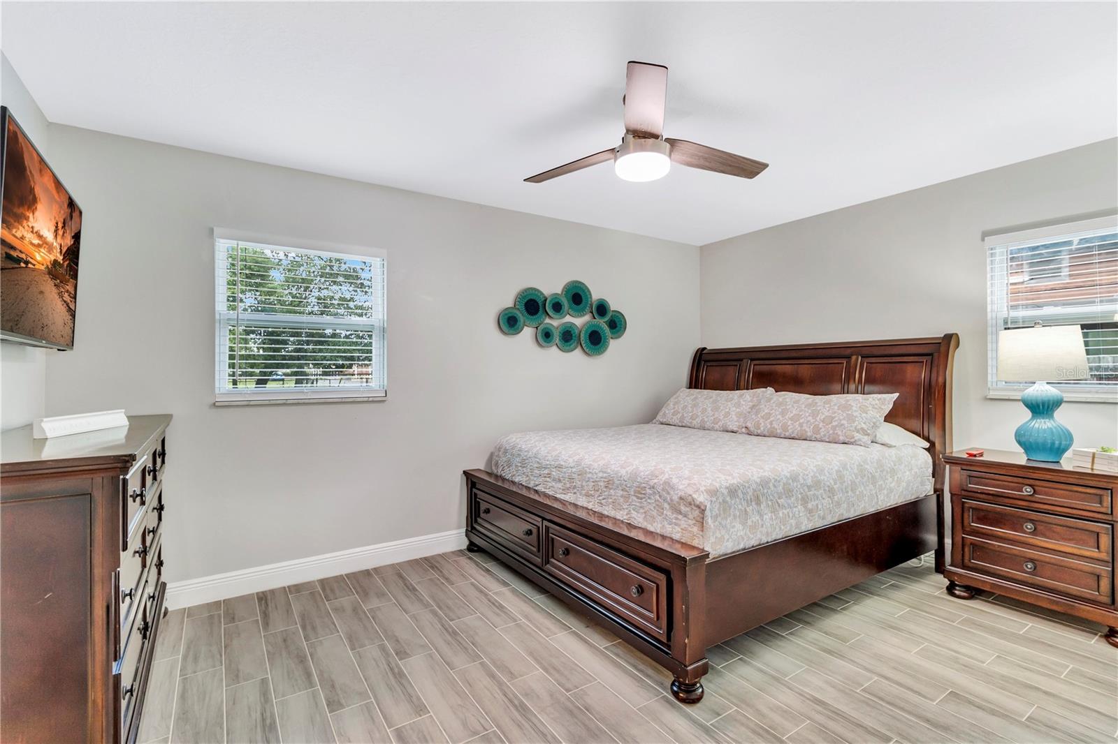 Image 23 of 28 For 1923 Mabbette Street