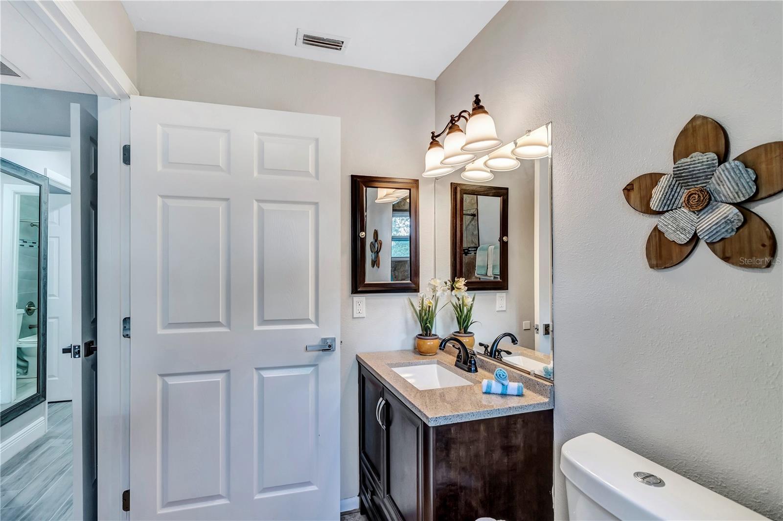 Image 26 of 28 For 1923 Mabbette Street