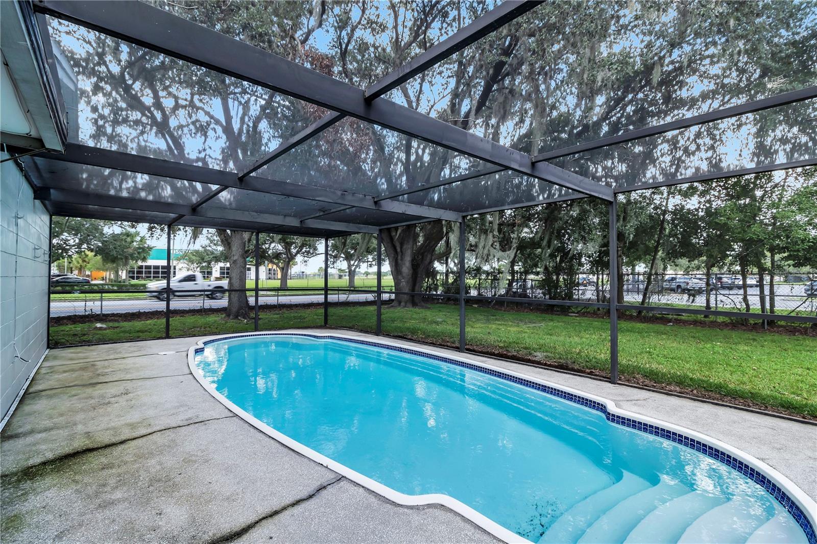 Image 28 of 28 For 1923 Mabbette Street