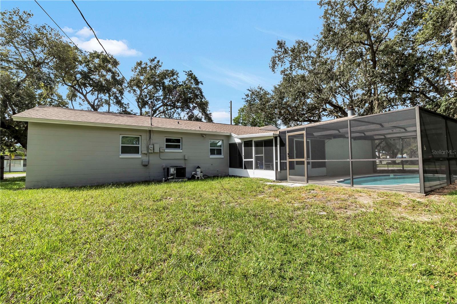 Image 4 of 28 For 1923 Mabbette Street