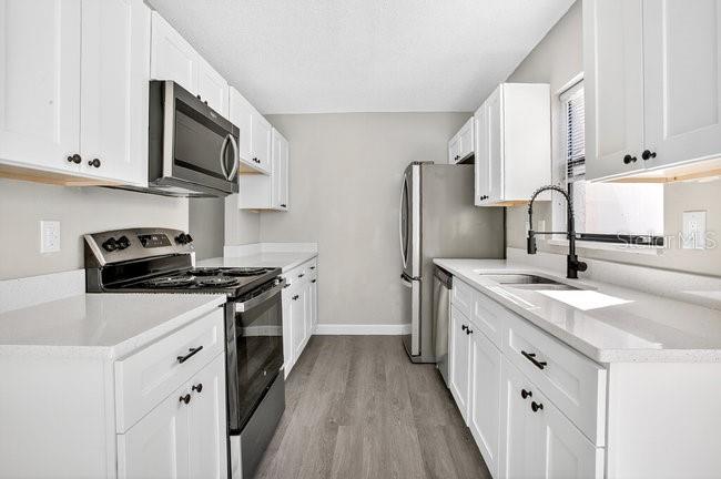 Image 12 of 31 For 6266 Yorktown Drive 179