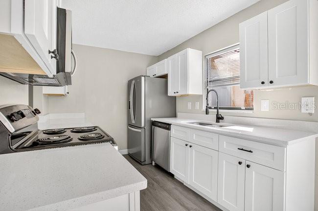 Image 13 of 31 For 6266 Yorktown Drive 179