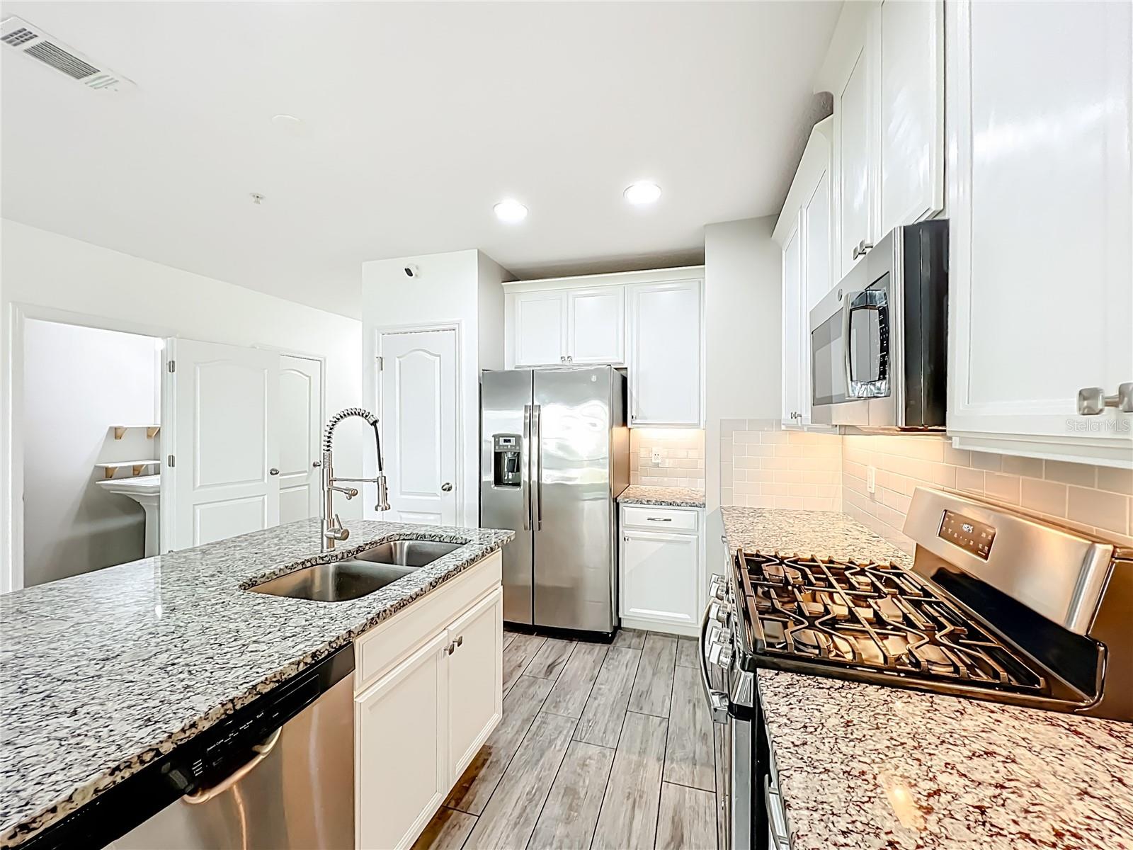 Image 12 of 40 For 328 Rustic Loop