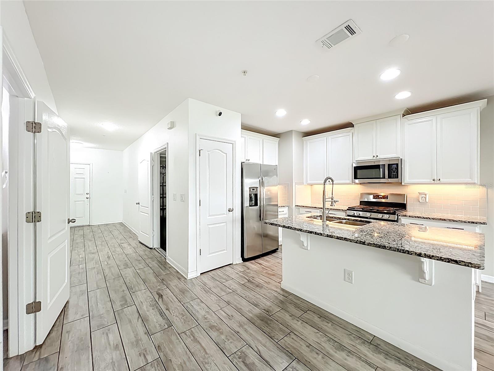 Image 13 of 40 For 328 Rustic Loop