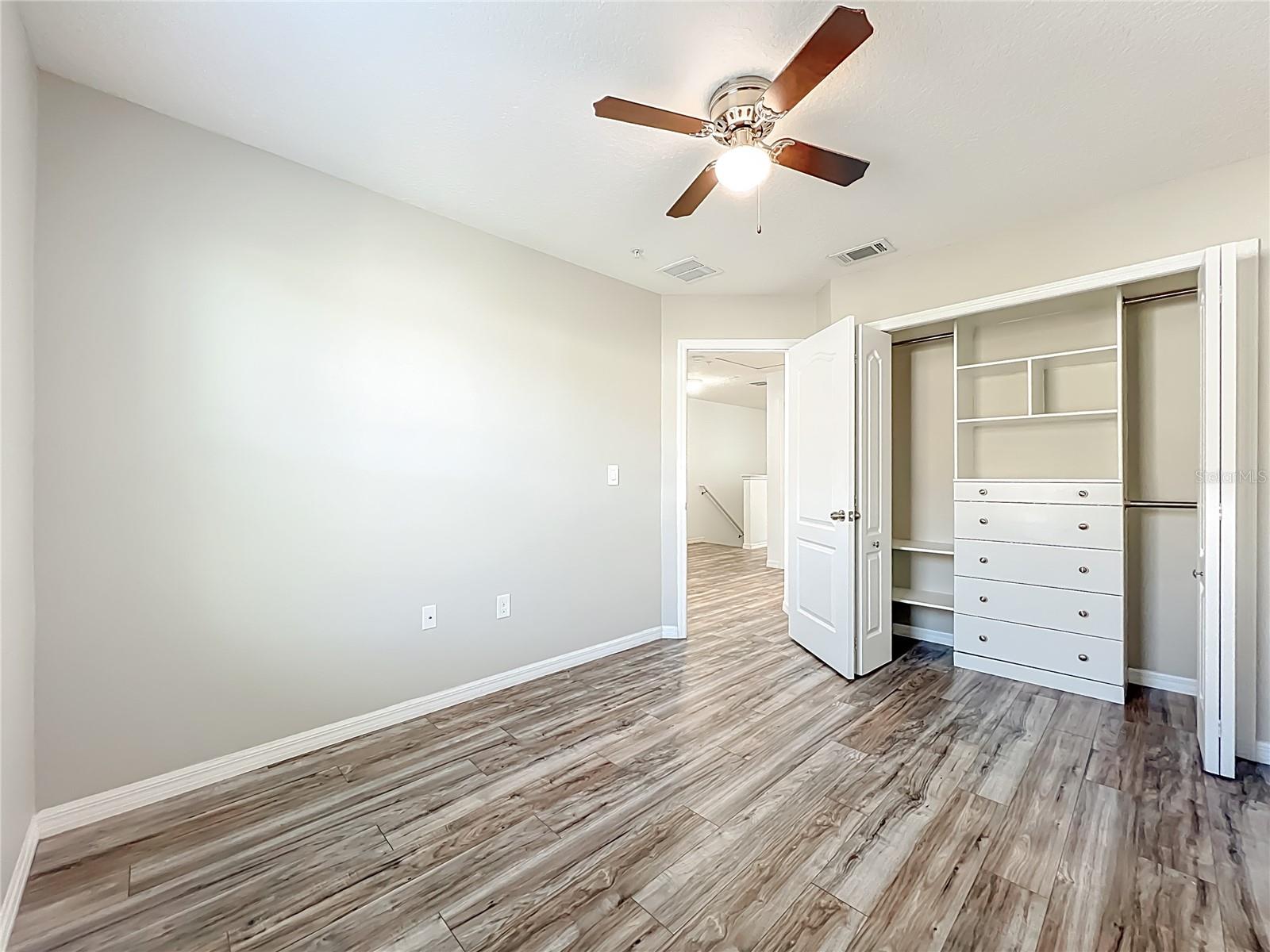 Image 26 of 40 For 328 Rustic Loop