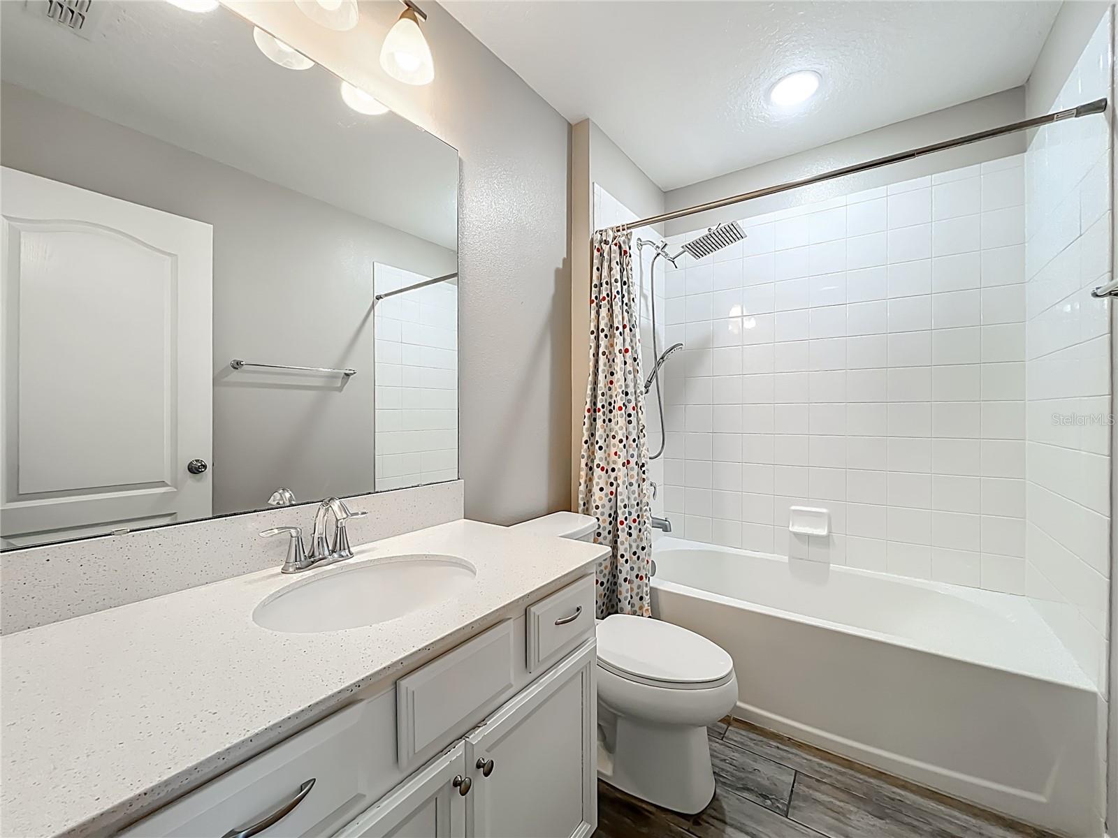 Image 32 of 40 For 328 Rustic Loop