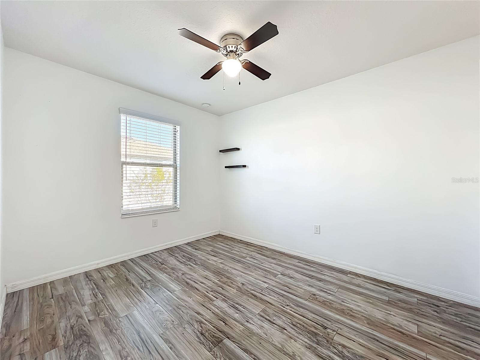 Image 37 of 40 For 328 Rustic Loop