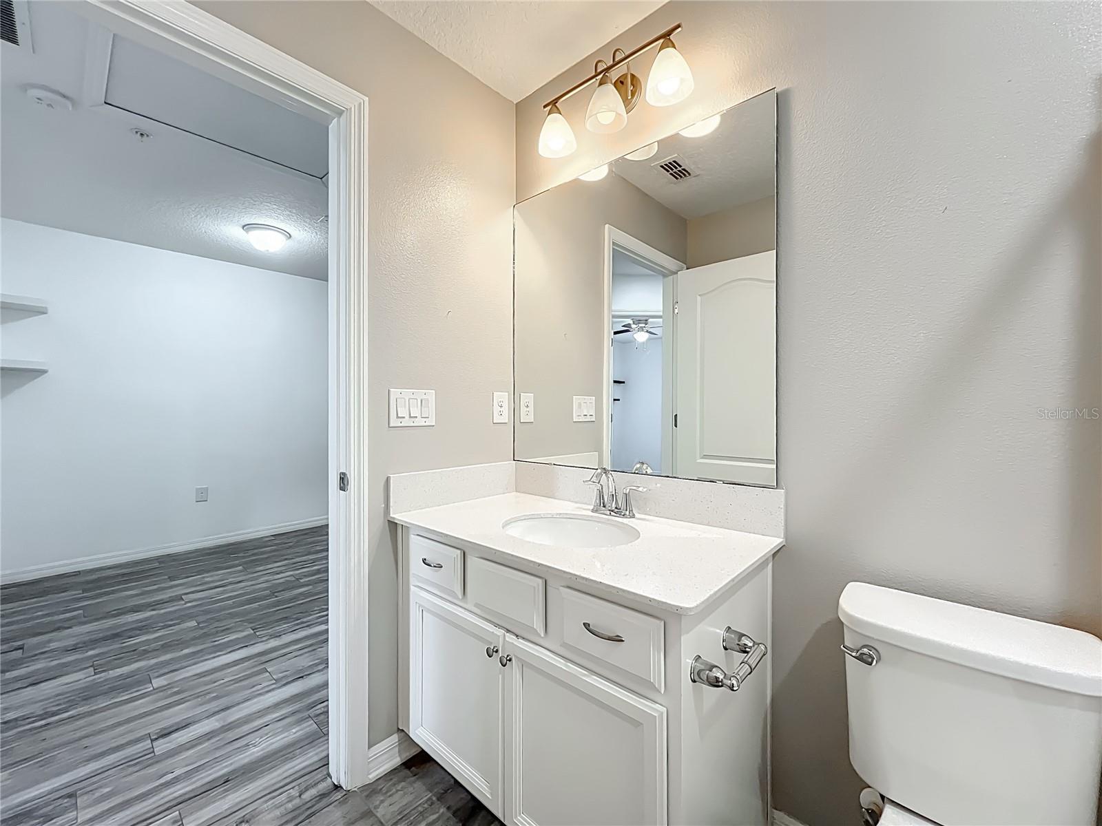 Image 38 of 40 For 328 Rustic Loop