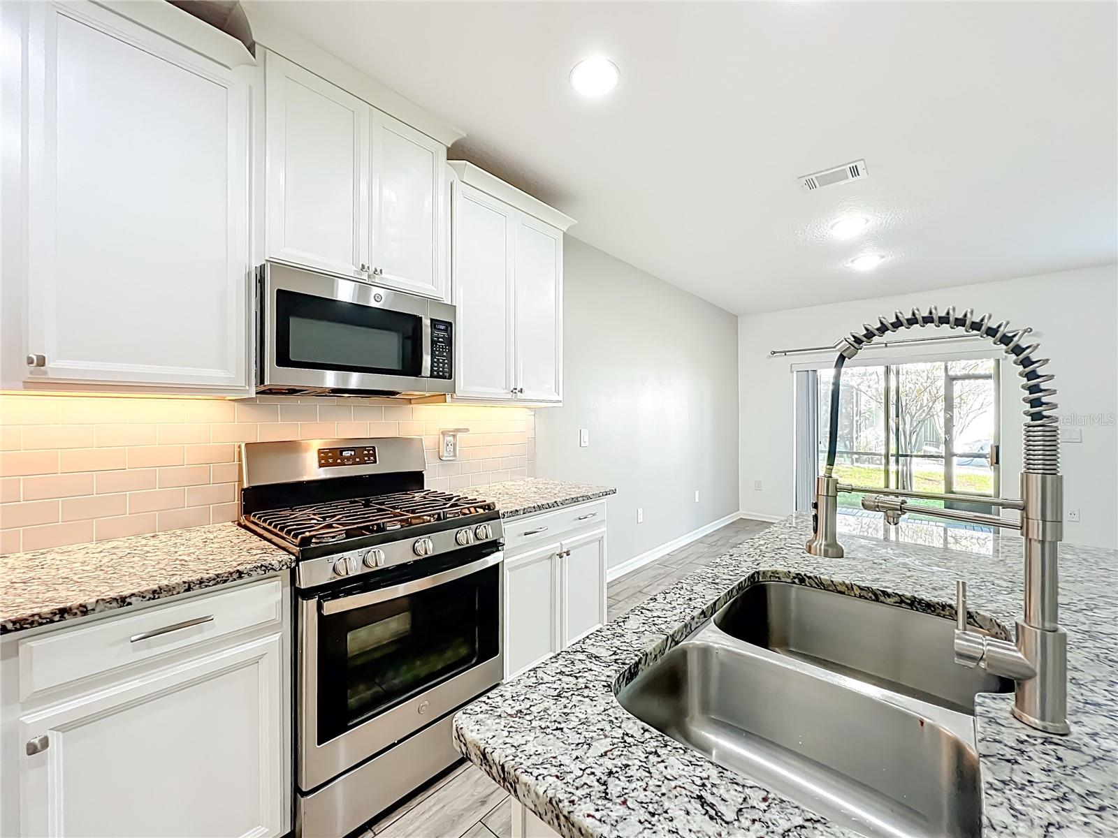 Image 8 of 40 For 328 Rustic Loop