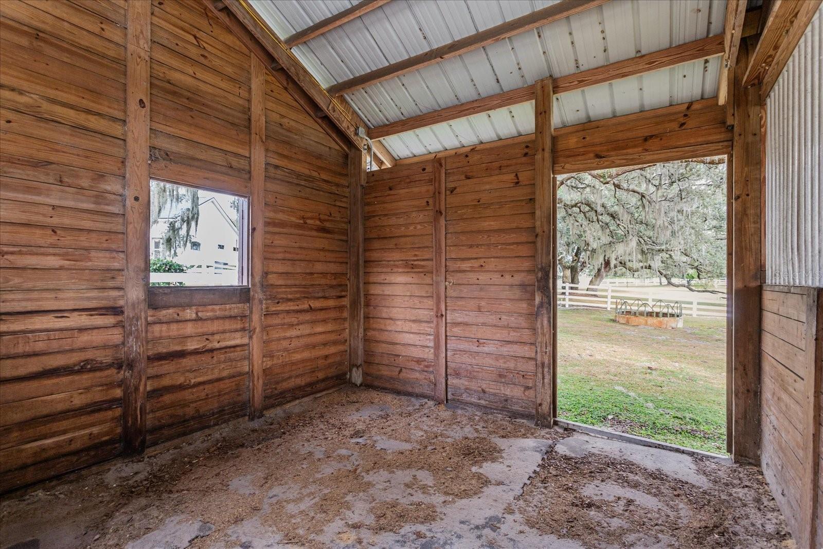 Image 60 of 66 For 401 Kentucky Blue Circle